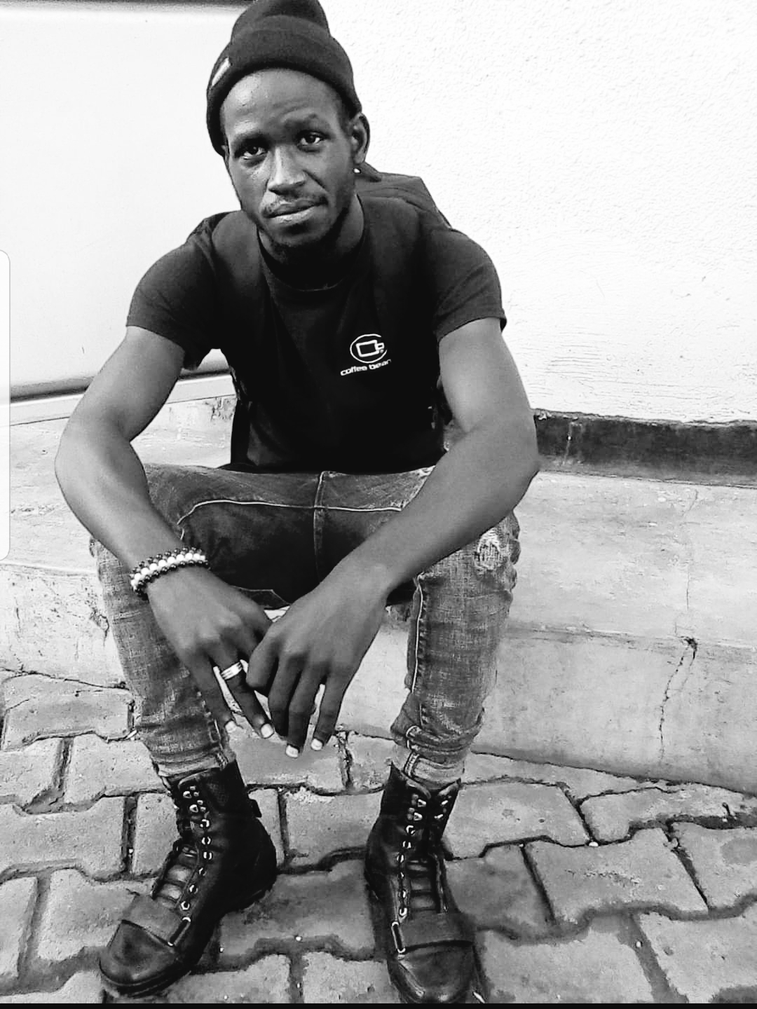 6ix | Music and Biography - LuoTunes.Com